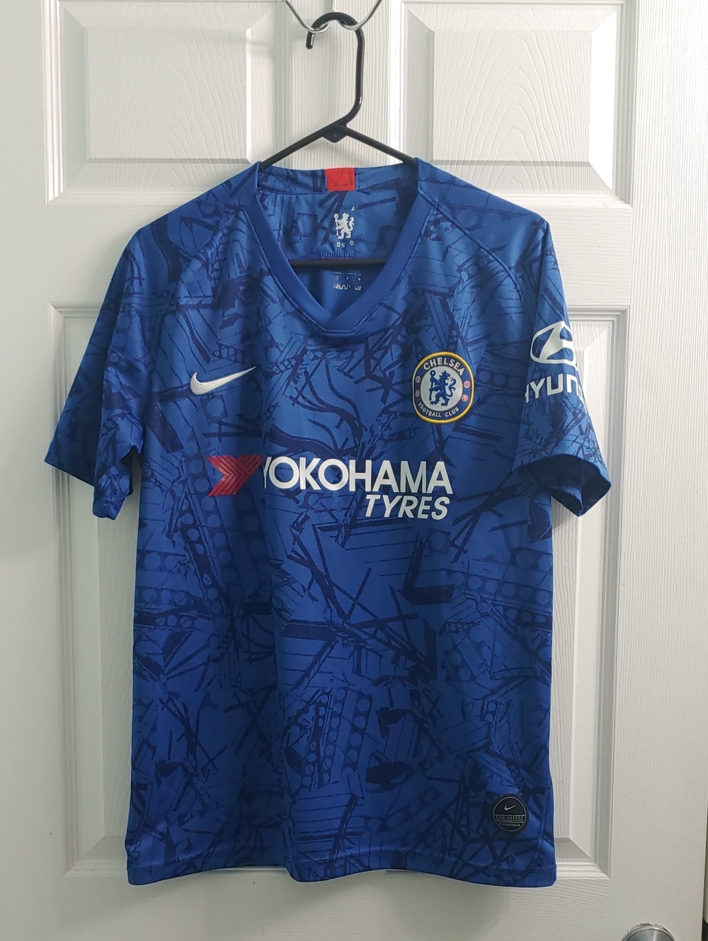 Nike Chelsea FC 2019/20 Home Soccer Jersey Unisex M